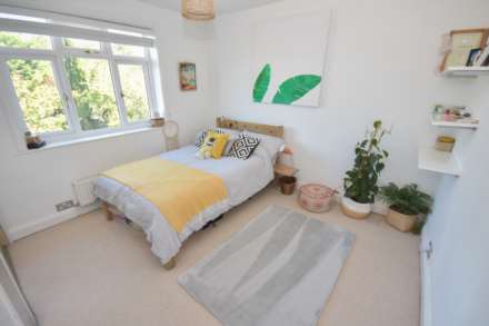 DICKENS LANE, Poynton, Image 13