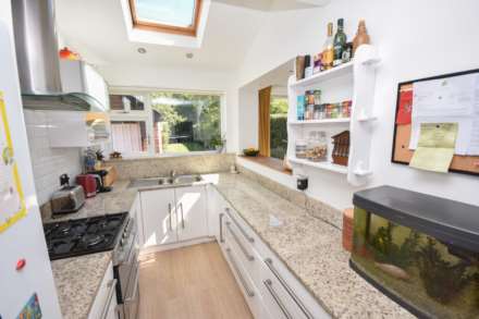 DICKENS LANE, Poynton, Image 6