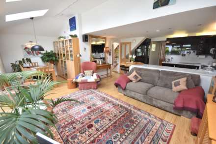 SHRIGLEY ROAD SOUTH, Poynton, SK12 1TF, Image 4