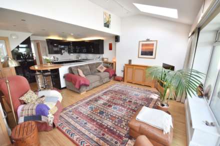 SHRIGLEY ROAD SOUTH, Poynton, SK12 1TF, Image 5