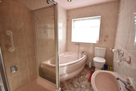 GREEN LANE, Poynton, SK12 1TJ, Image 13
