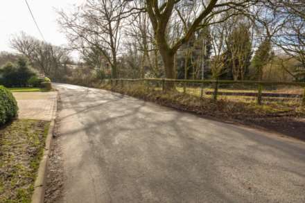 GREEN LANE, Poynton, SK12 1TJ, Image 23