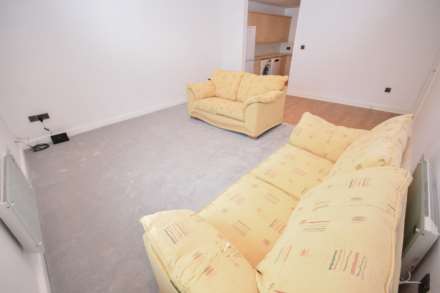 LONDON ROAD SOUTH, Poynton, Image 3