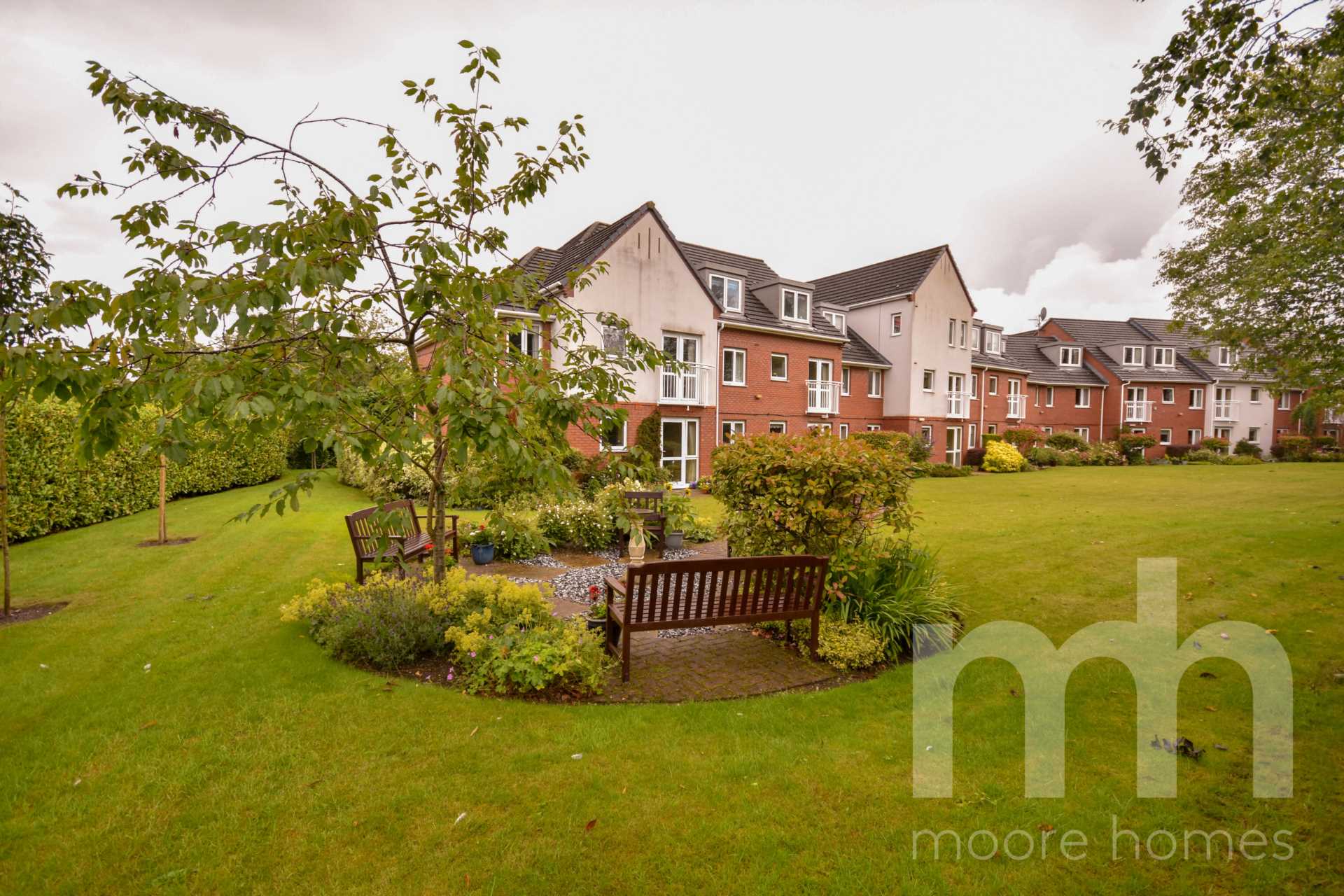 HOLLAND COURT, WILLOW CLOSE, Poynton, SK12 1PL, Image 1