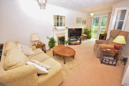 HOLLAND COURT, WILLOW CLOSE, Poynton, SK12 1PL, Image 2