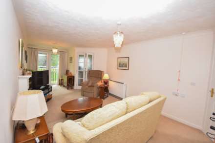 HOLLAND COURT, WILLOW CLOSE, Poynton, SK12 1PL, Image 4