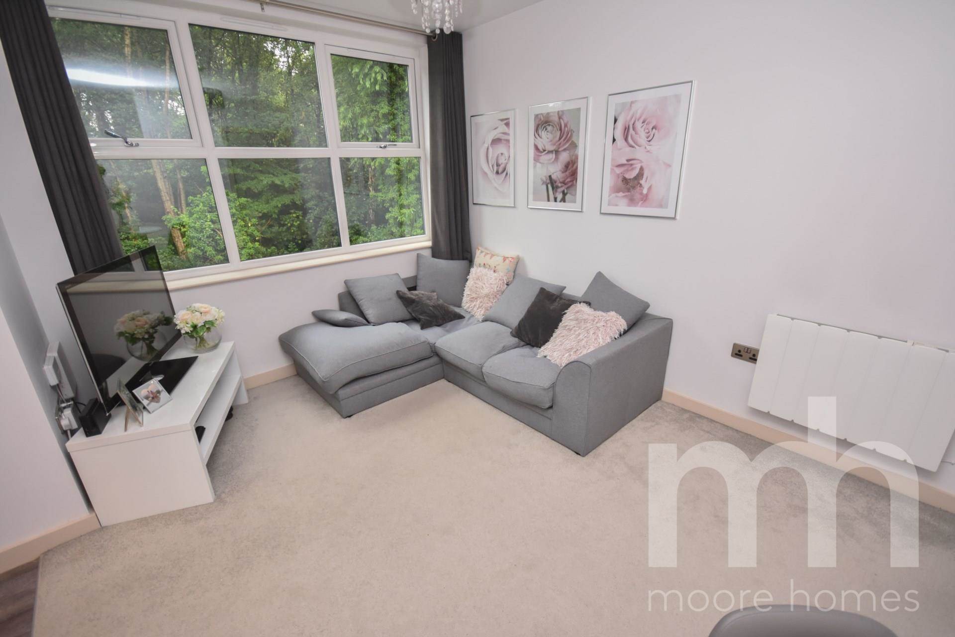 WOODVIEW, FIRST AVENUE, Poynton, SK12 1BF, Image 3