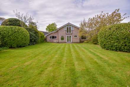 4 Bedroom Detached, ANGLESEY DRIVE, Poynton, SK12 1BU