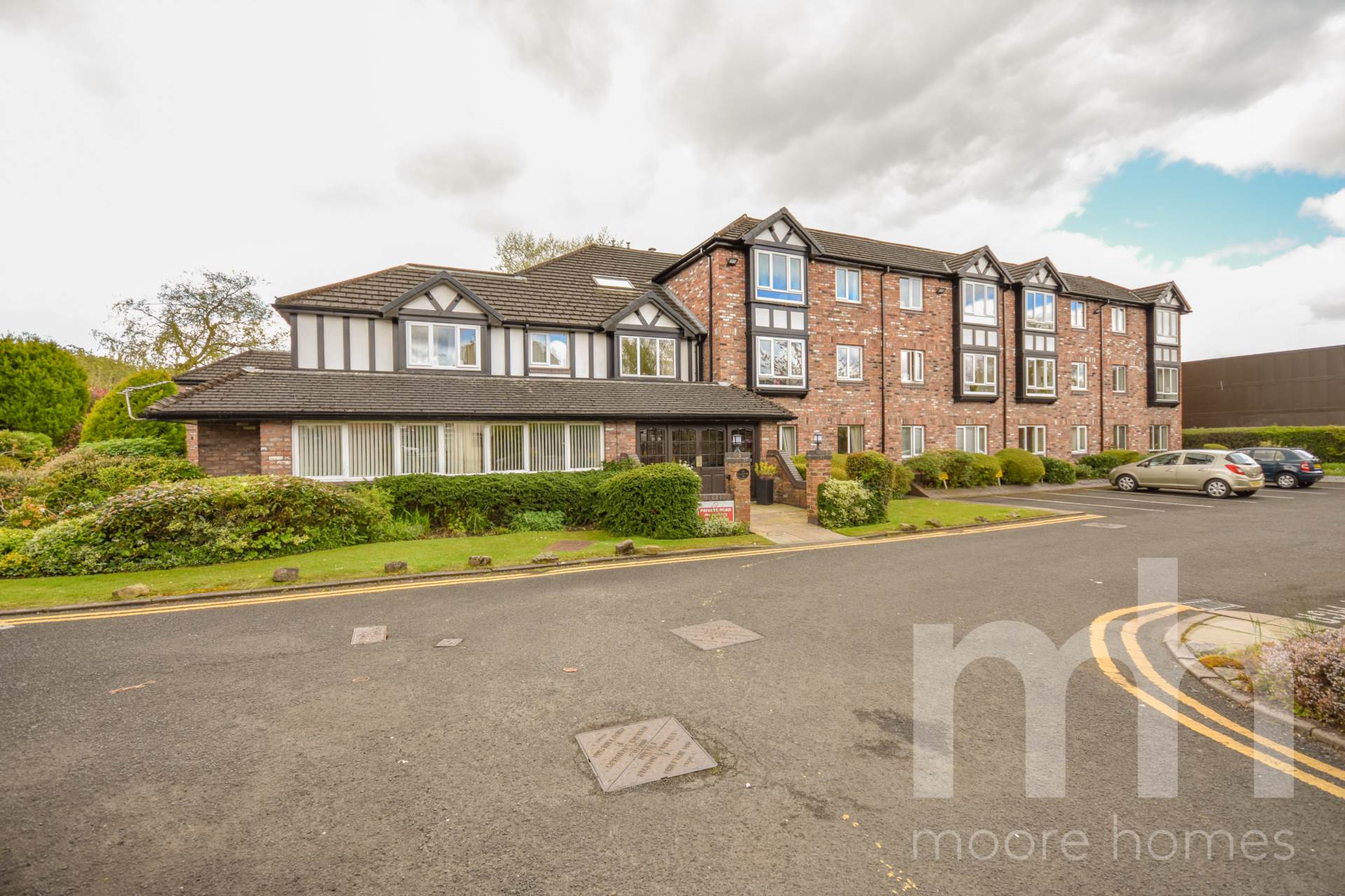 CEDARWOOD, LEGH CLOSE, Poynton, SK12 1JW, Image 1