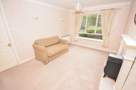 CEDARWOOD, LEGH CLOSE, Poynton, SK12 1JW, Image 4