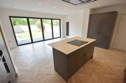 VICARAGE LANE, Poynton, SK12 1BG, Image 6