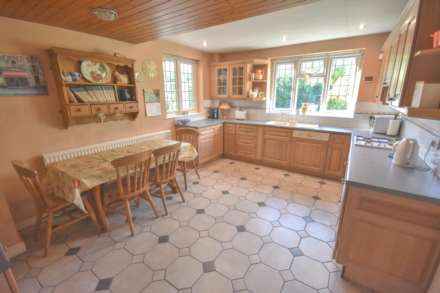 HAZELBADGE ROAD, Poynton, SK12 1HE, Image 9