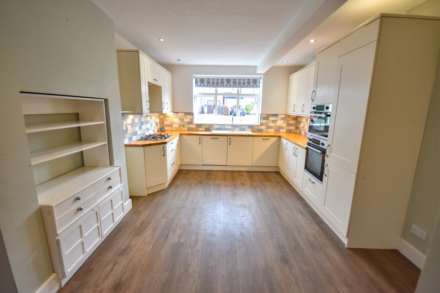 HILTON ROAD, Higher Poynton, SK12 1TP, Image 3