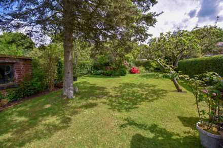 VICARAGE LANE, Poynton, SK12 1BG, Image 17