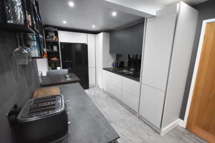 WAYSIDE DRIVE, Poynton, SK12 1HF, Image 5