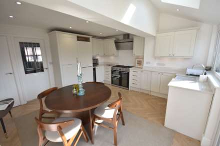 WIDGEON CLOSE, Poynton, SK12 1XL, Image 7