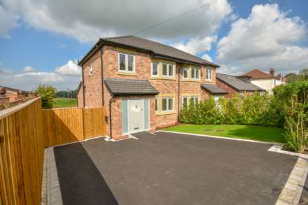 NEW BUILD on SHRIGLEY ROAD NORTH, Poynton, SK12 1TE, Image 1