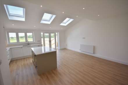 NEW BUILD on SHRIGLEY ROAD NORTH, Poynton, SK12 1TE, Image 7