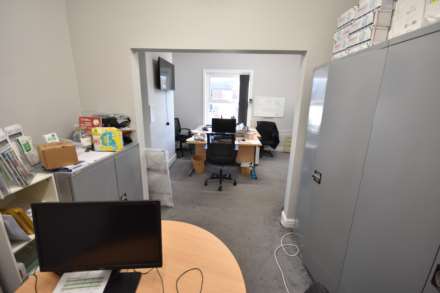 FIRST FLOOR OFFICE, PARK LANE, Poynton, SK12 1RD, Image 4