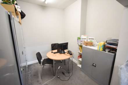 FIRST FLOOR OFFICE, PARK LANE, Poynton, SK12 1RD, Image 5