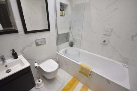 SOVEREIGN HOUSE, QUEENSWAY, Poynton, SK12 1JG, Image 15