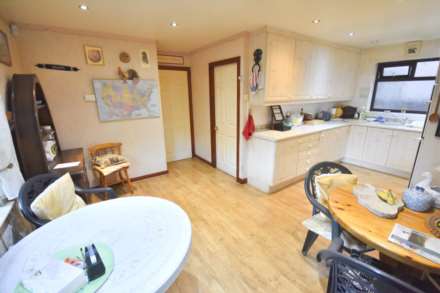 HOPE GREEN WAY, Adlington, SK10 4NR, Image 2
