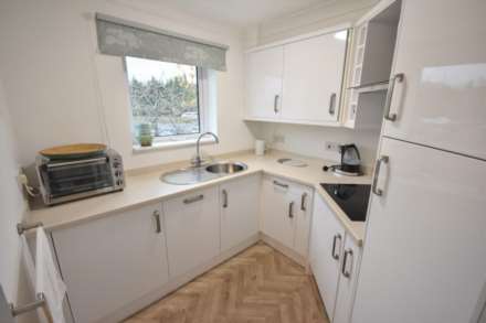 HOLLAND COURT, WILLOW CLOSE, Poynton, SK12 1PL, Image 6