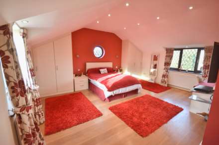 SOUTH PARK DRIVE, Poynton, SK12 1BN, Image 17