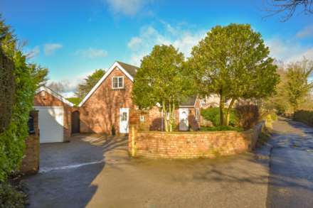 TOWERS ROAD, Poynton, SK12 1DE, Image 2