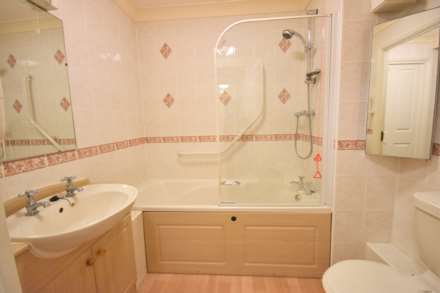 HOLLAND COURT, WILLOW CLOSE, Poynton, SK12 1PL, Image 11