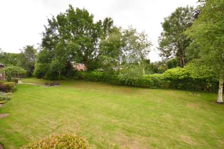 HOLLAND COURT, WILLOW CLOSE, Poynton, SK12 1PL, Image 2