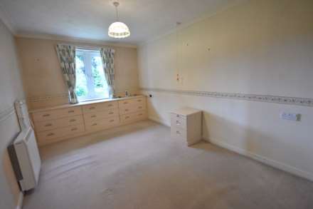HOLLAND COURT, WILLOW CLOSE, Poynton, SK12 1PL, Image 9