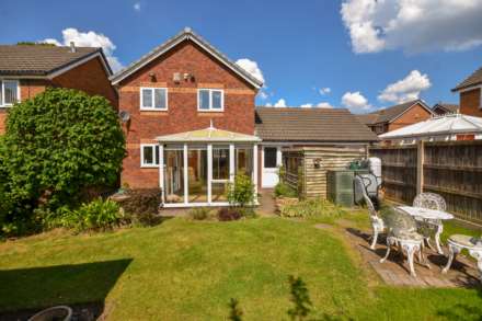 CAPENHURST CLOSE, Poynton, SK12 1FB, Image 2