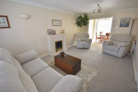 CAPENHURST CLOSE, Poynton, SK12 1FB, Image 4
