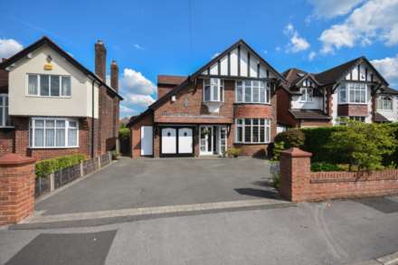 OAKLANDS DRIVE, Hazel Grove, SK7 6LL