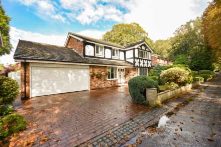 WOODSIDE LANE, Poynton, SK12 1BB