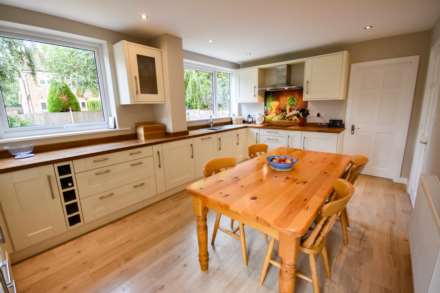 NEWSTEAD CLOSE, Poynton, SK12 1ES, Image 2