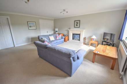 NEWSTEAD CLOSE, Poynton, SK12 1ES, Image 3