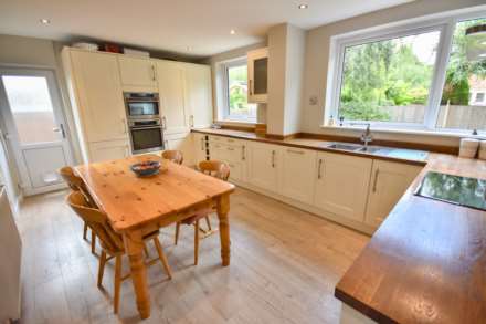 NEWSTEAD CLOSE, Poynton, SK12 1ES, Image 6