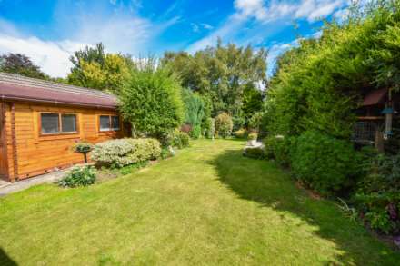 CHESTNUT DRIVE, Poynton, SK12 1QG, Image 3