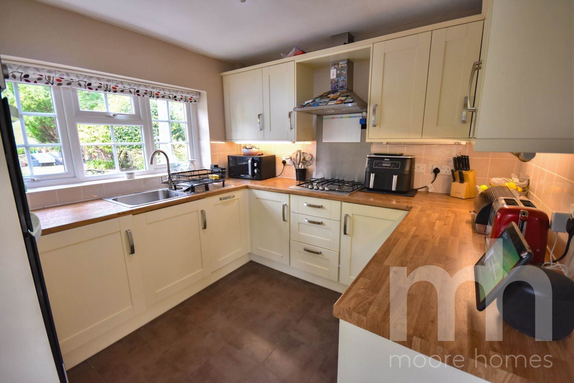 MIDDLEWOOD ROAD, Poynton, SK12 1TS, Image 9