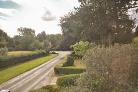 MIDDLEWOOD ROAD, Poynton, SK12 1TS, Image 17
