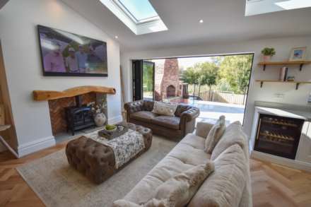 MOGGIE LANE, Adlington, SK10 4NY, Image 12