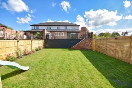 MOGGIE LANE, Adlington, SK10 4NY, Image 4