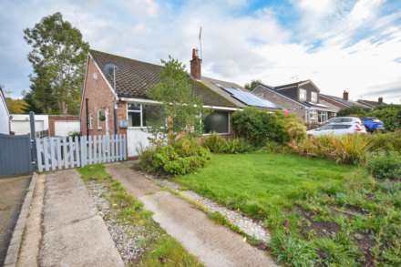 CHESTNUT DRIVE, Poynton, SK12 1QB