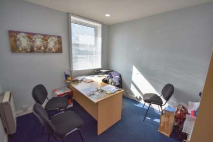 FIRST FLOOR OFFICES, PARK LANE, Poynton, SK12 1RD, Image 5