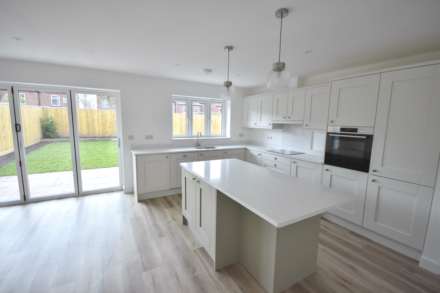 BRECON CLOSE, Poynton, SK12 1AU, Image 9
