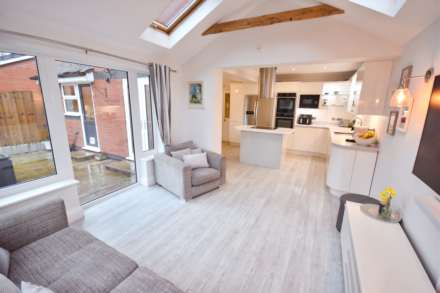 HIGHFIELD ROAD, Poynton, SK12 1DU, Image 12