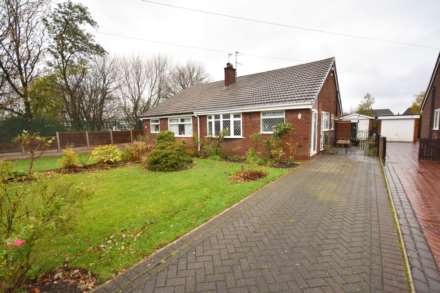 CARISBROOKE AVENUE, Hazel Grove, SK7 5PL