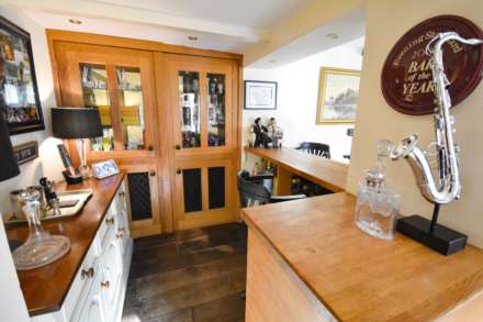 BROOKLEDGE LANE, Adlington, SK10 4JU, Image 8